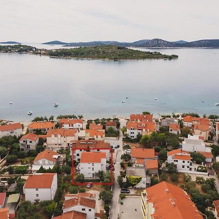 Apartmani Sanja Водице Экстерьер фото