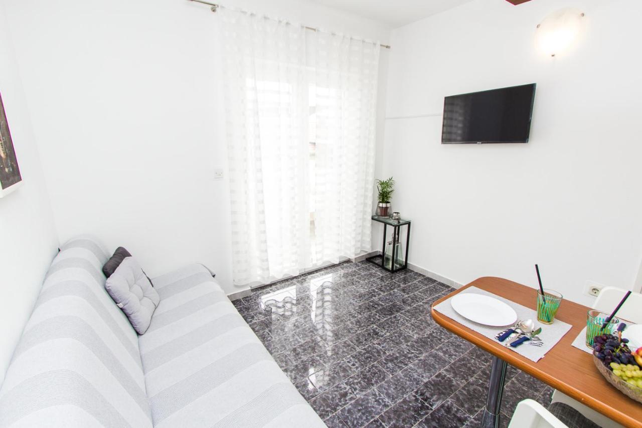 Apartmani Sanja Водице Экстерьер фото